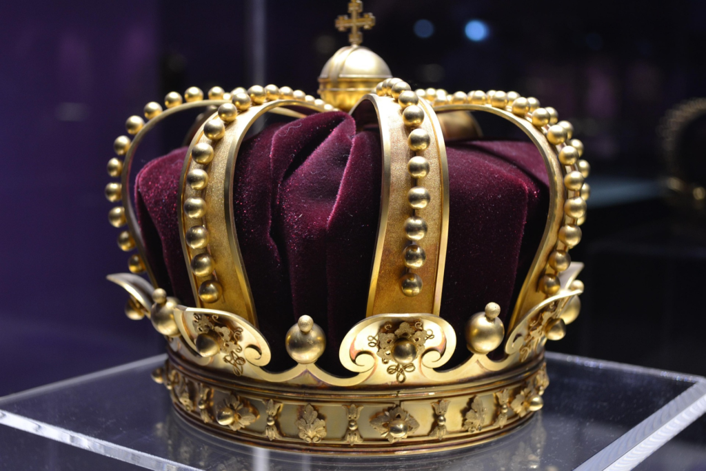 King is dead long live the King